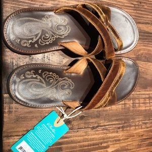 OLUKAI- Women's Paniolo Slide